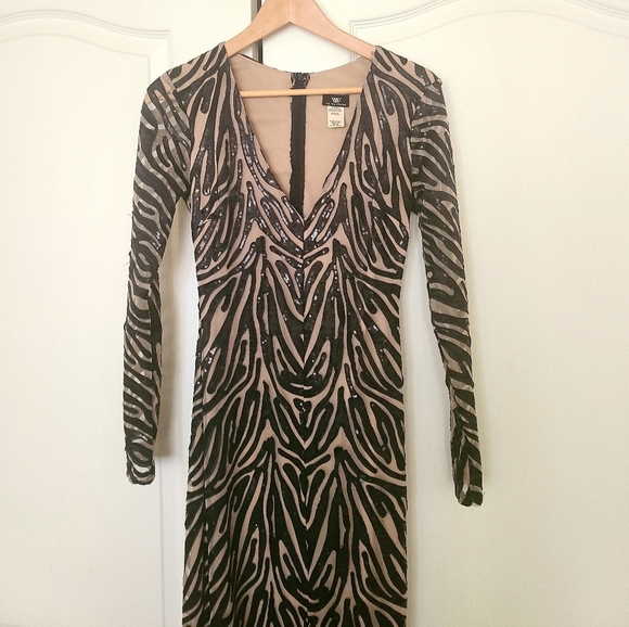 New Beautiful evening dress - Picture 2 of 7